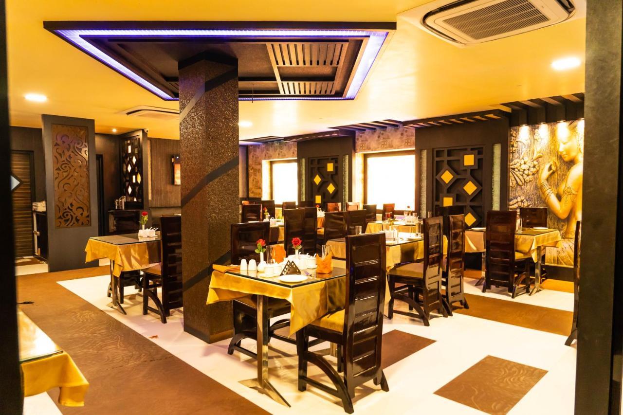 Hotel Bnson Blue Cuttack Exterior foto